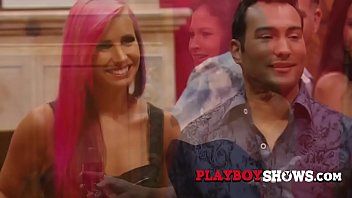 Afspelen Een wilde swinger orgie met een hete babe