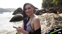 play Escapada în aer liber a latinei fierbinți Luara Amaral cu Big Dick