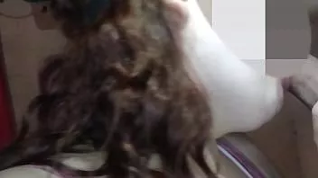 Jouer La femme d'Otaku fait une pipe chaude jusqu'à ce que son mari vienne